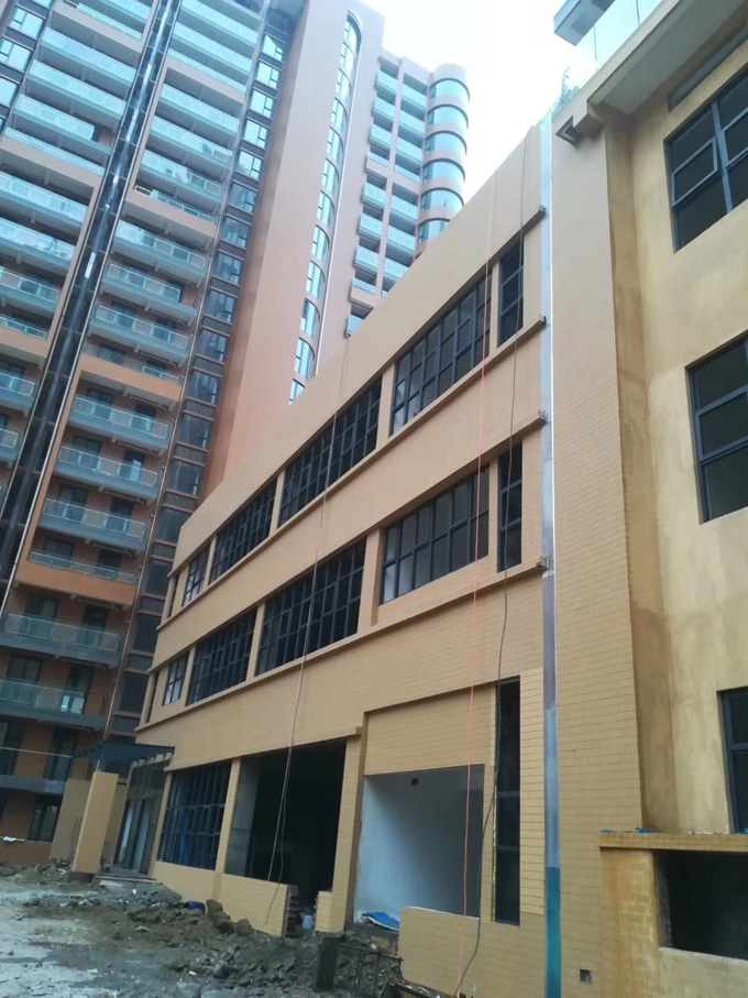 外墻清洗、外墻保潔現(xiàn)場